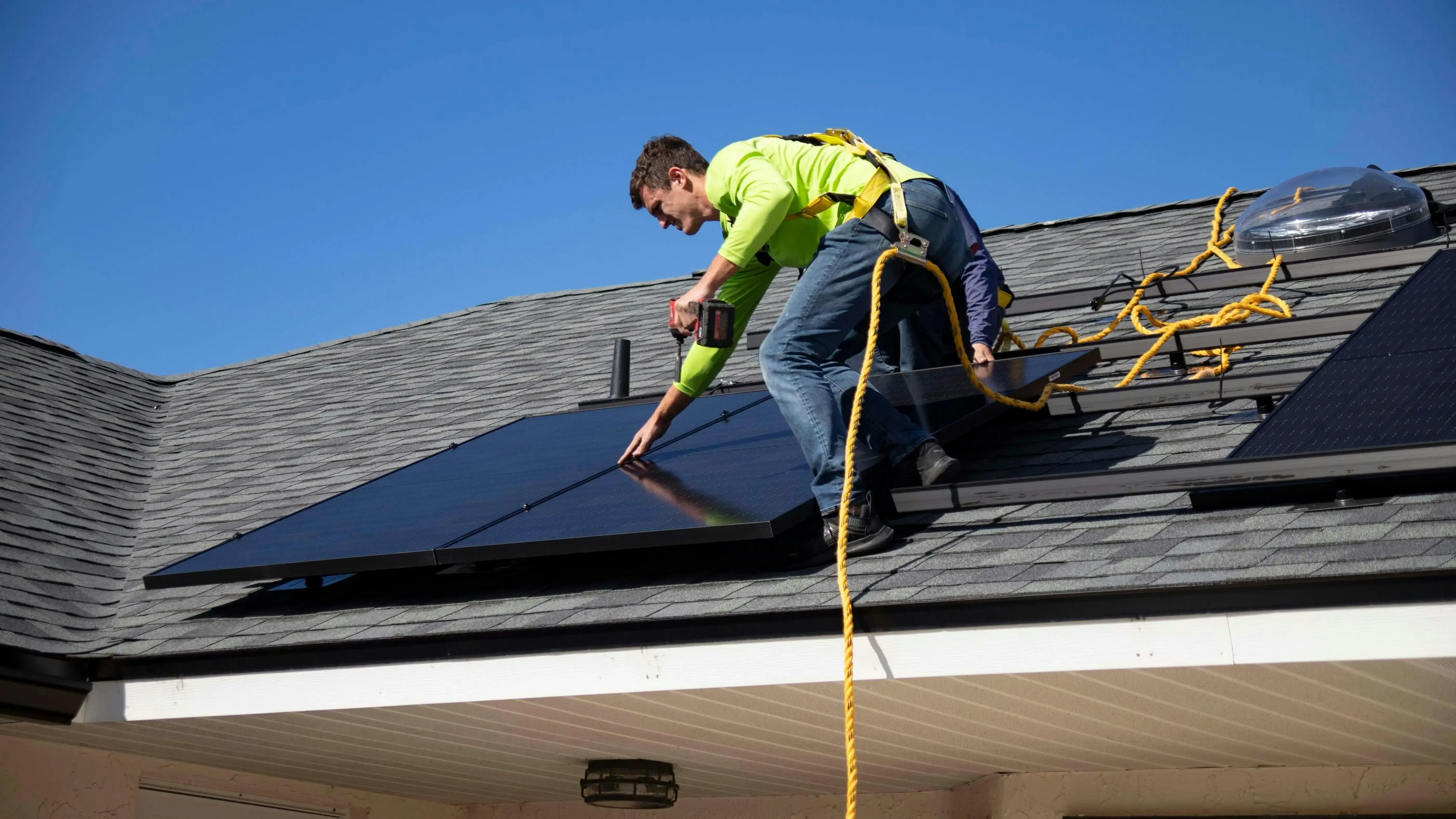 Compact rooftop solar installation on modern AD